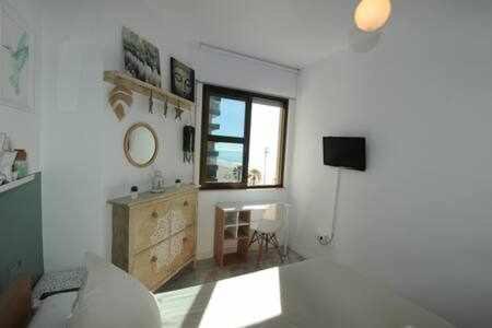 Ferienwohnung Encantador Apartamento Frente A La Playa Victoria Cádiz Exterior foto